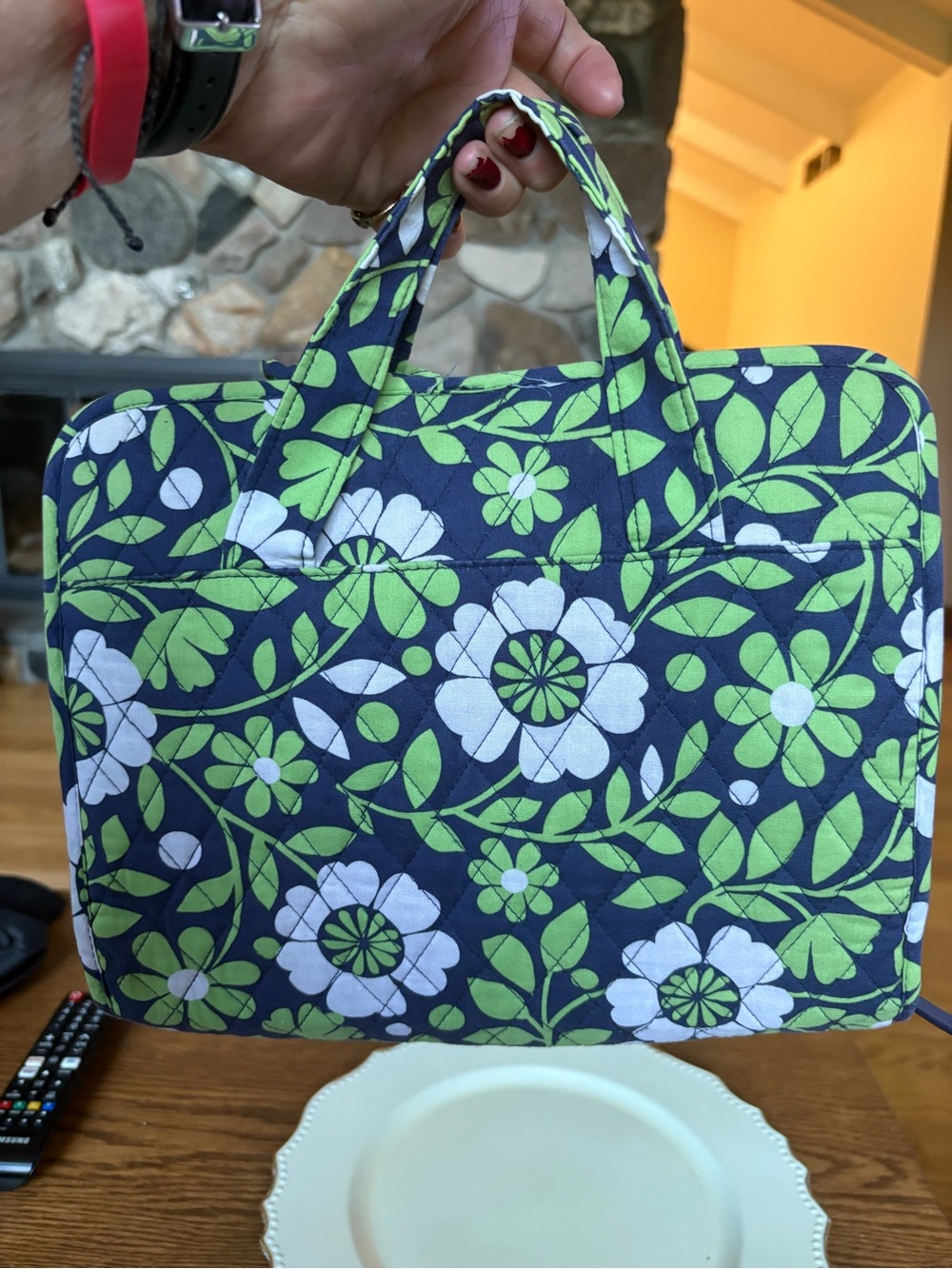 Vera Bradley Lucky You Hanging Travel Case